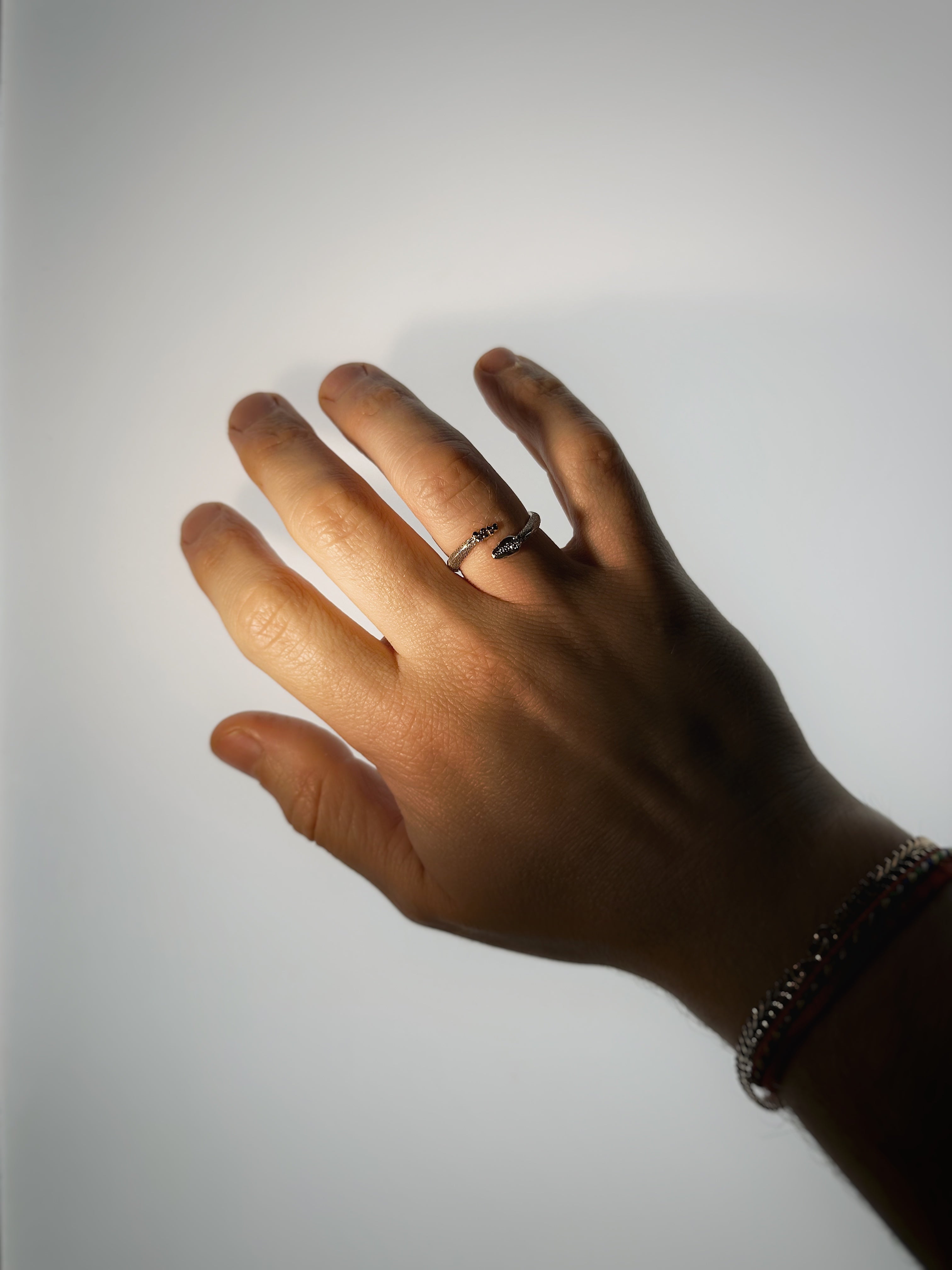 Bague OUROBOROS NEBU