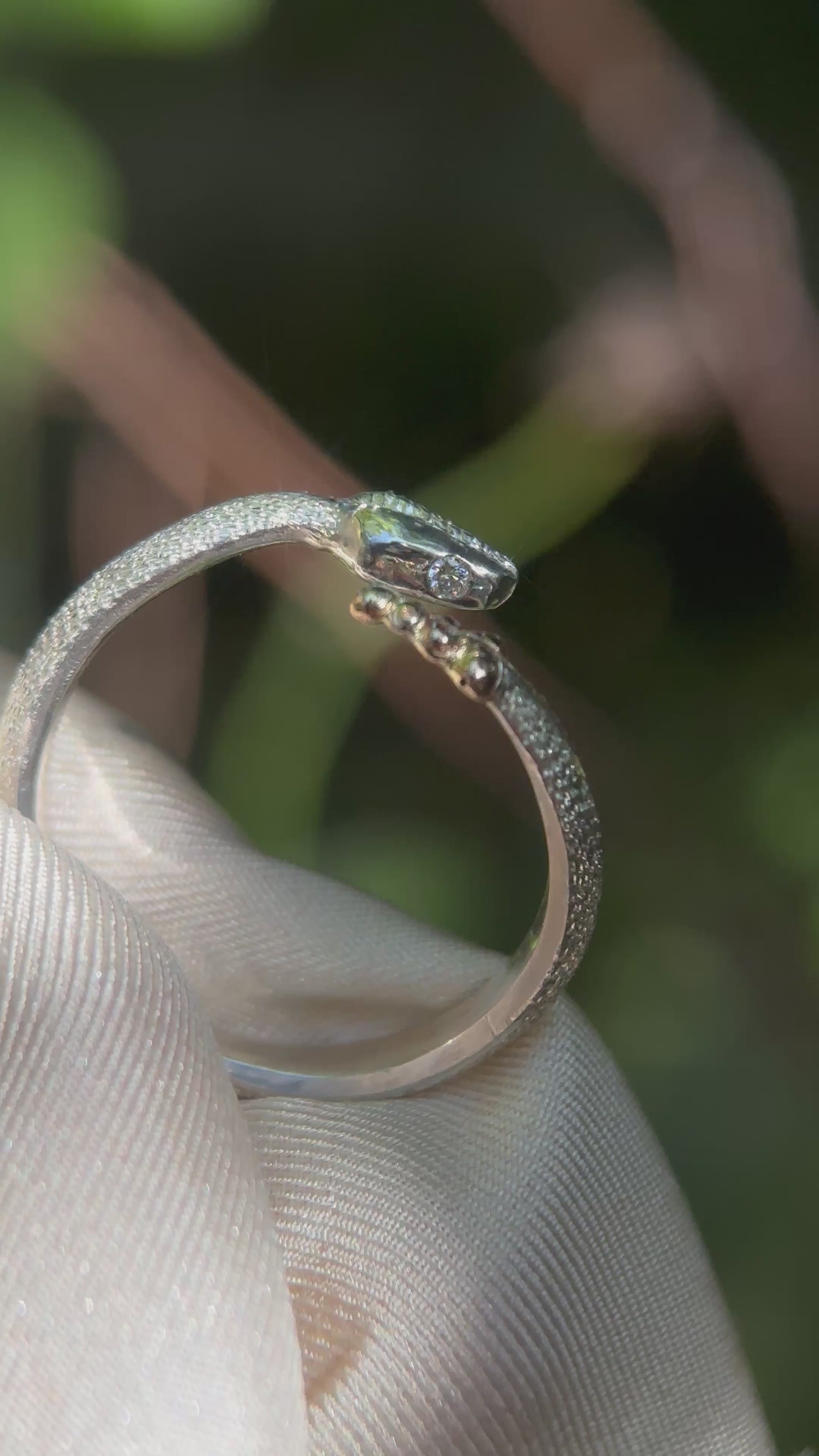 Bague OUROBOROS NEBU